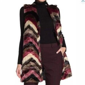 Joseph A Faux Fur Longline Vest Size Large Wine Chevron Open